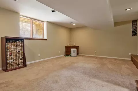 933 Gleasman Rd, Roscoe, IL 61073 photo 37