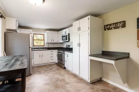 933 Gleasman Rd, Roscoe, IL 61073 photo 16