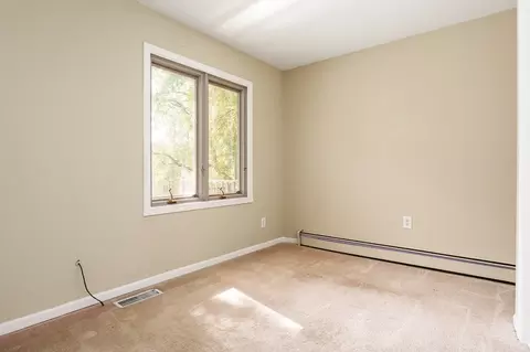 933 Gleasman Rd, Roscoe, IL 61073 photo 23