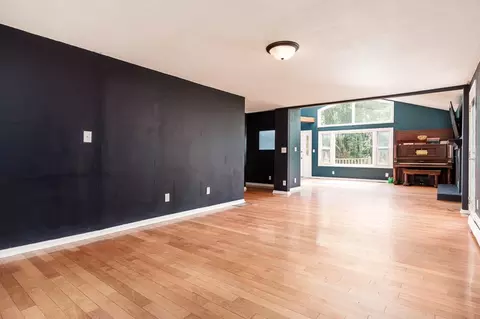 933 Gleasman Rd, Roscoe, IL 61073 photo 14