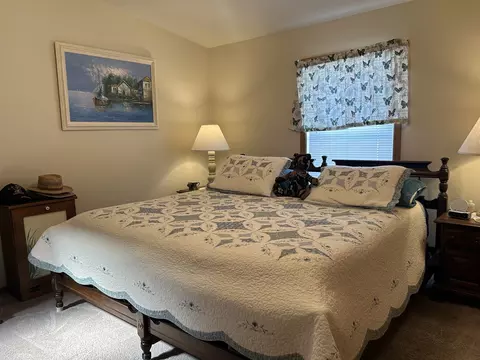 2104 Iris Ave, Belvidere, IL 61008 photo 8