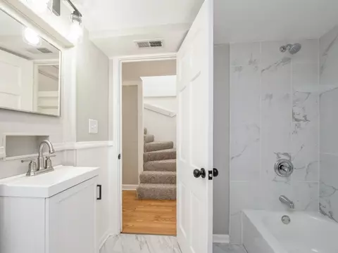 Bath - 325 N Commonwealth Ave, Elgin, IL 60123 photo 1 of 2