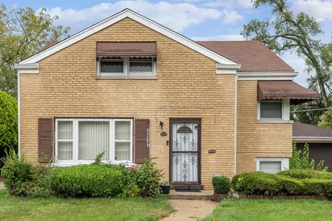 2417 S 22nd Ave, Broadview, IL 60155