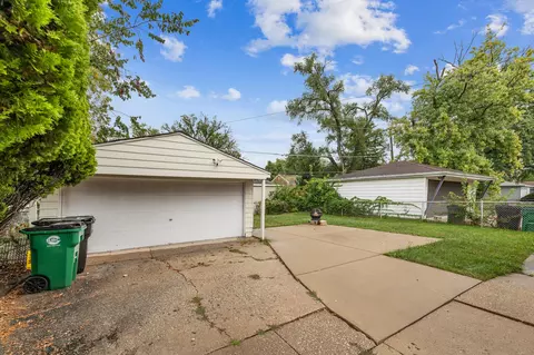 Exterior - 2417 S 22nd Ave, Broadview, IL 60155 photo 3 of 3