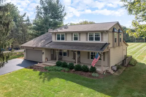 205 Machelle Dr, Cary, IL 60013