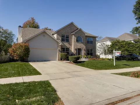 13356 Vicarage Dr, Plainfield, IL 60585