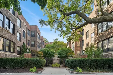 753 W Brompton Ave #3N, Chicago, IL 60657