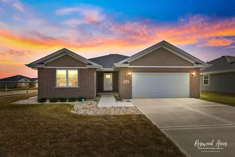 602 Stone Mill Dr, Bourbonnais, IL 60914