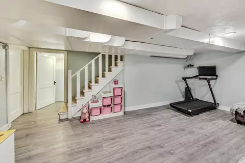 Entry Way - 1156 Cherry St, Winnetka, IL 60093 photo 3 of 4