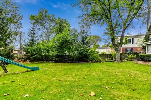 Exterior - 1156 Cherry St, Winnetka, IL 60093 photo 6 of 10