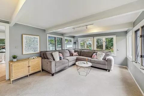 Living - 1156 Cherry St, Winnetka, IL 60093 photo 4 of 4