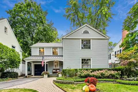 1156 Cherry St, Winnetka, IL 60093