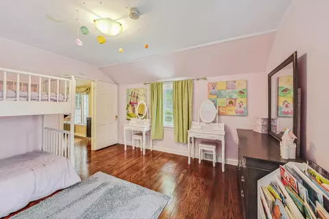 Bedroom - 1156 Cherry St, Winnetka, IL 60093 photo 3 of 3