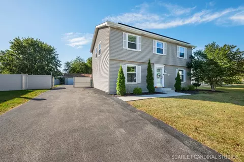 Exterior - 2515 John Bourg Dr, Plainfield, IL 60586 photo 2 of 4