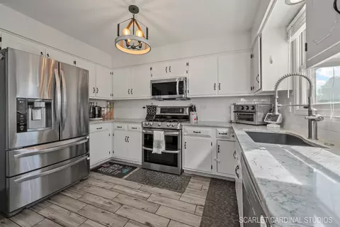 Kitchen - 2515 John Bourg Dr, Plainfield, IL 60586 photo 1 of 2