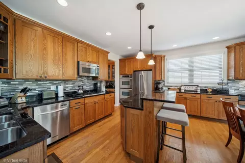 1449 Jason Ct, Bartlett, IL 60103 photo 14
