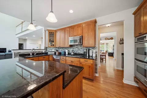 1449 Jason Ct, Bartlett, IL 60103 photo 13