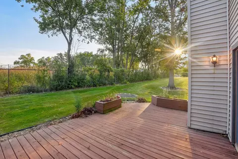 Exterior - 3531 Golfview Dr, Hazel Crest, IL 60429 photo 7 of 7