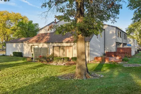 Exterior - 3531 Golfview Dr, Hazel Crest, IL 60429 photo 2 of 7