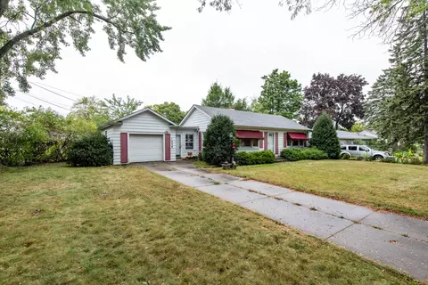 1906 N Poplar St, Waukegan, IL 60087