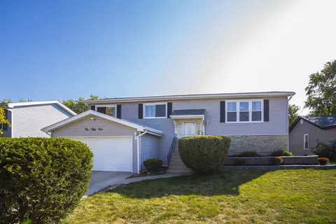 154 Denver Dr, Bolingbrook, IL 60440