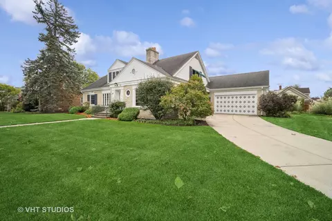 111 Yost Ave, Park Ridge, IL 60068