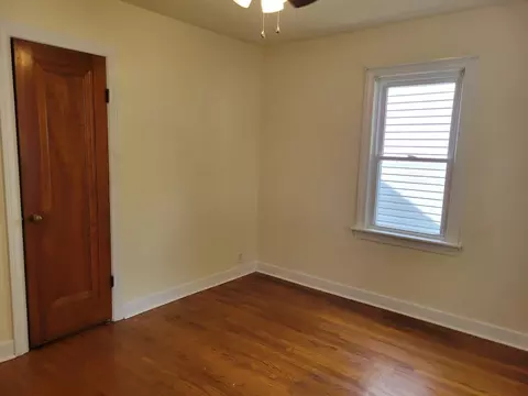 Bedroom - 265 S Douglas Ave, Bradley, IL 60915 photo 3 of 5