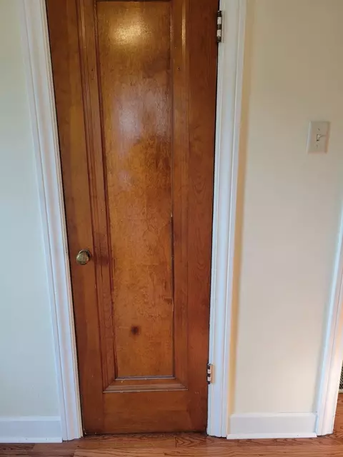 Entry Way - 265 S Douglas Ave, Bradley, IL 60915 photo 1 of 1