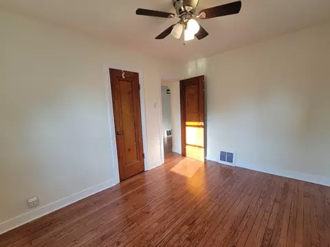 Bedroom - 265 S Douglas Ave, Bradley, IL 60915 photo 2 of 5