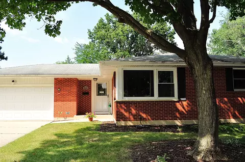 2030 Lin Lor Ln, Elgin, IL 60123