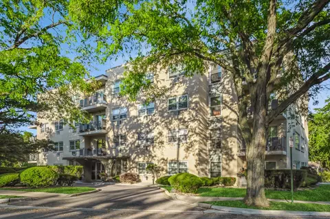 7801 Niles Center Rd #201, Skokie, IL 60077