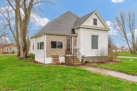 164 N Elm St, Paxton, IL 60957