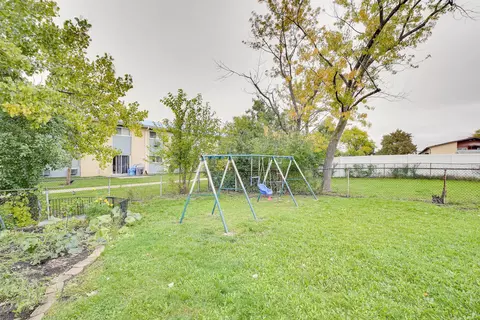 9510 Terrace Pl, Des Plaines, IL 60016 photo 30