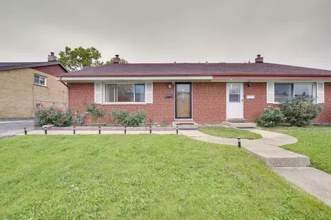 9510 Terrace Pl, Des Plaines, IL 60016