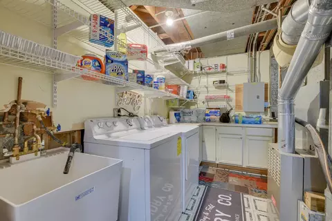 9510 Terrace Pl, Des Plaines, IL 60016 photo 27