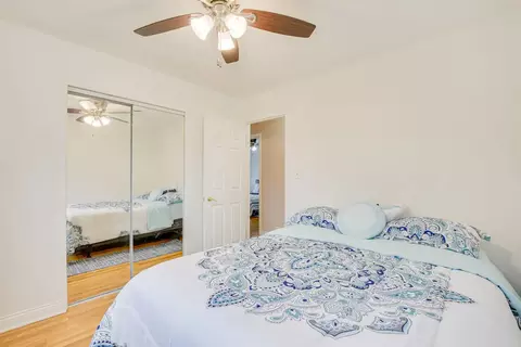 9510 Terrace Pl, Des Plaines, IL 60016 photo 14