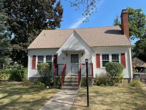1127 Hill Ave, Elgin, IL 60120 photo 16
