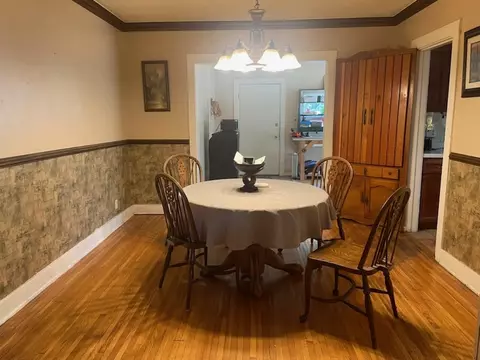 1127 Hill Ave, Elgin, IL 60120 photo 4