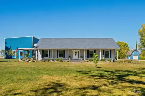 6605 Reservation Rd, Yorkville, IL 60560