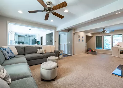 Other - 955 Colony Ln, Hoffman Estates, IL 60192 photo 1 of 4