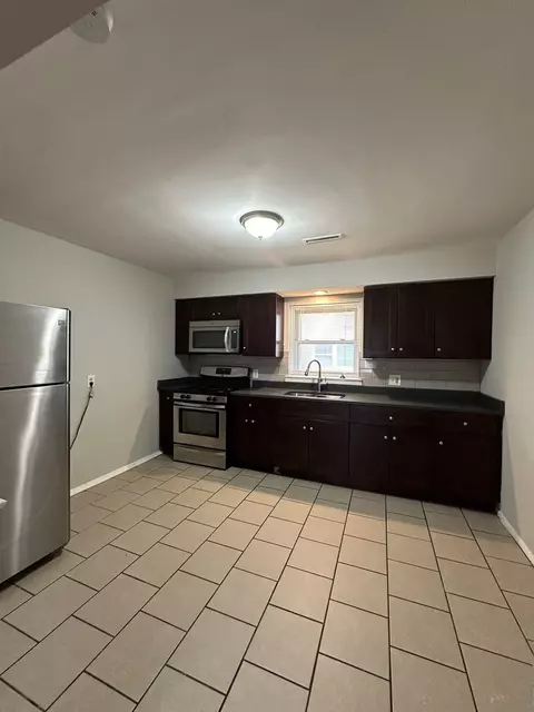 18446 Torrence Ave, Lansing, IL 60438 photo 4