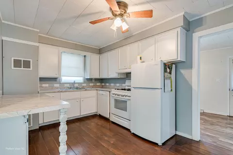 Kitchen - 204 W Main St, Reddick, IL 60961 photo 1 of 1