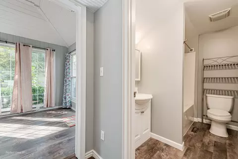 Entry Way - 204 W Main St, Reddick, IL 60961 photo 3 of 3