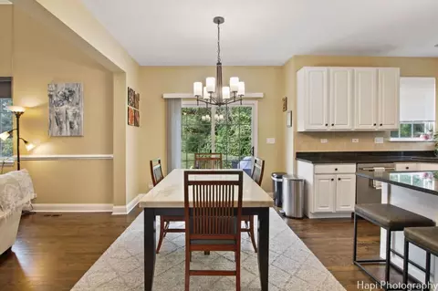 Dining - 750 Aster Dr, Gurnee, IL 60031 photo 1 of 2
