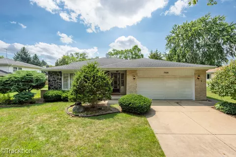 7926 Adams St, Darien, IL 60561