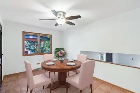 15401 S Sunshine Cir, Plainfield, IL 60544 photo 5