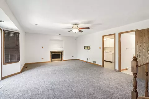 15401 S Sunshine Cir, Plainfield, IL 60544 photo 8