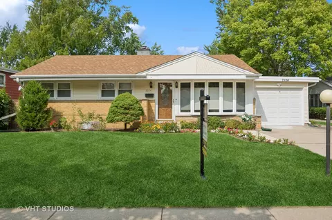 7524 Emerson St, Morton Grove, IL 60053