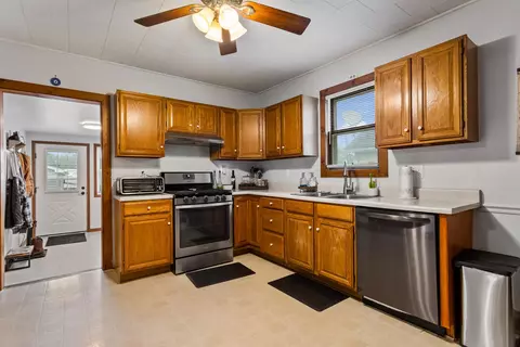 103 Church St, Sidell, IL 61876 photo 17