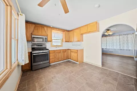 22 Arrowhead Dr, Thornton, IL 60476 photo 5